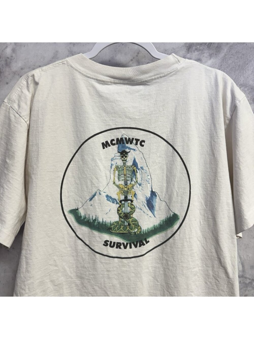Vintage MCMWTC Marine Corps Mountain Warfare Training Survival T Shirt Large